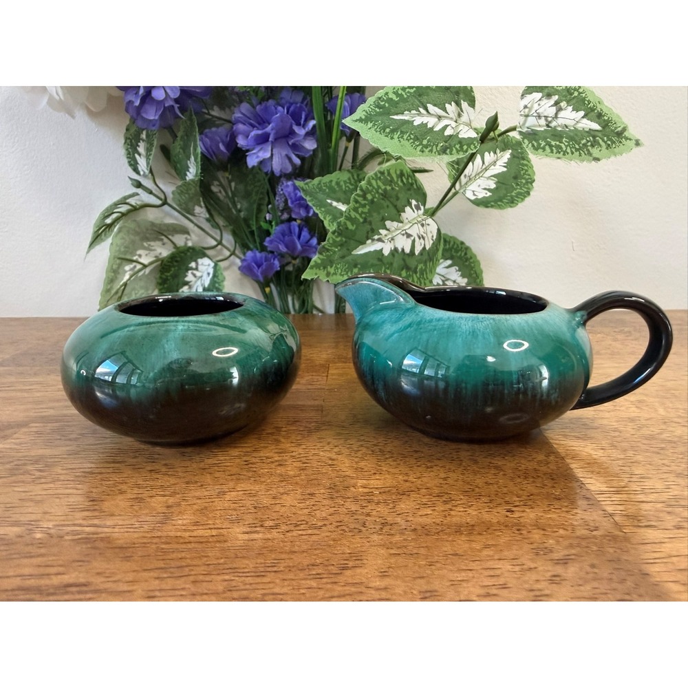Vintage Blue Mountain Pottery Cream and Sugar Set Canadian‎ Studio Art Pottery